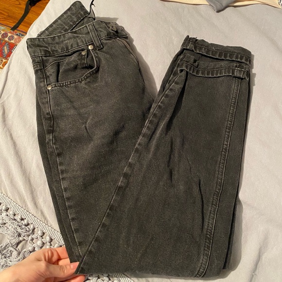 Ragged Priest distressed black mom jeans - Picture 3 of 7